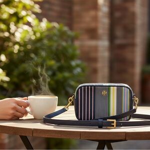 EUC TORY BURCH MINI CAMERA BAG